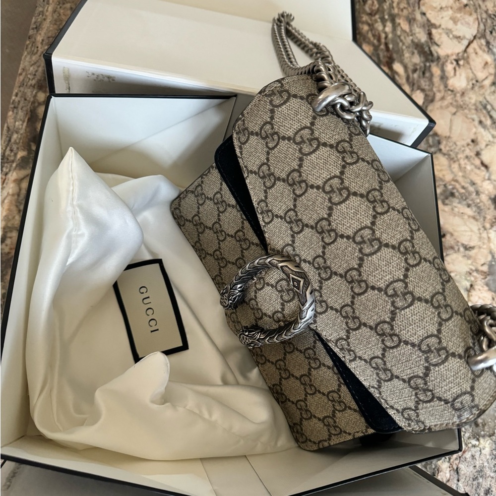 ‼️SOLD‼️ Authentic Gucci Dionysus bag
